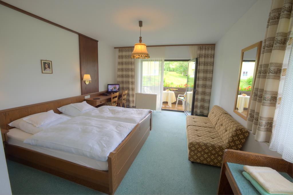 Urlaubshotel Binder Büchlberg Extérieur photo