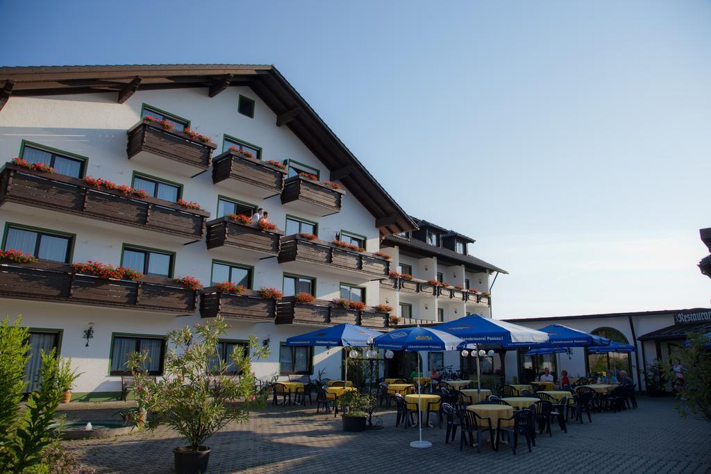 Urlaubshotel Binder Büchlberg Extérieur photo