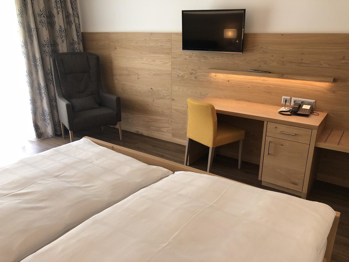 Urlaubshotel Binder Büchlberg Extérieur photo